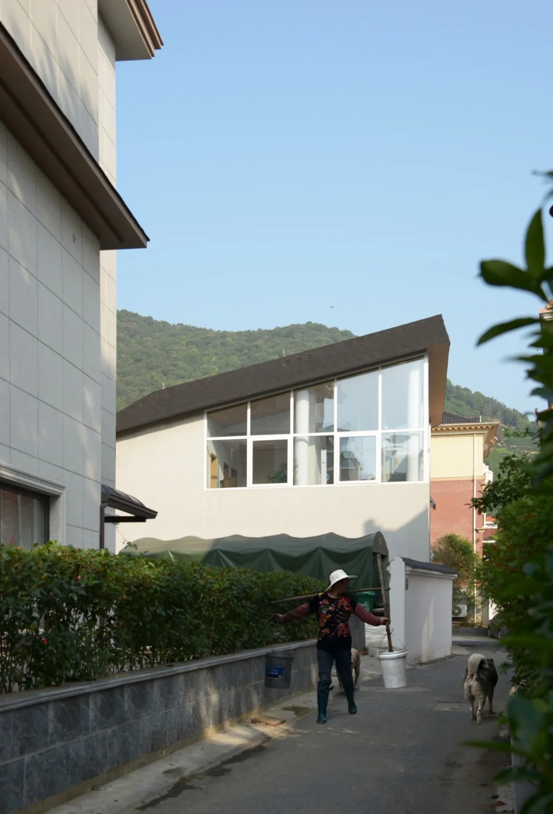 BIM建筑|何家村老年之家 / 由牧建筑