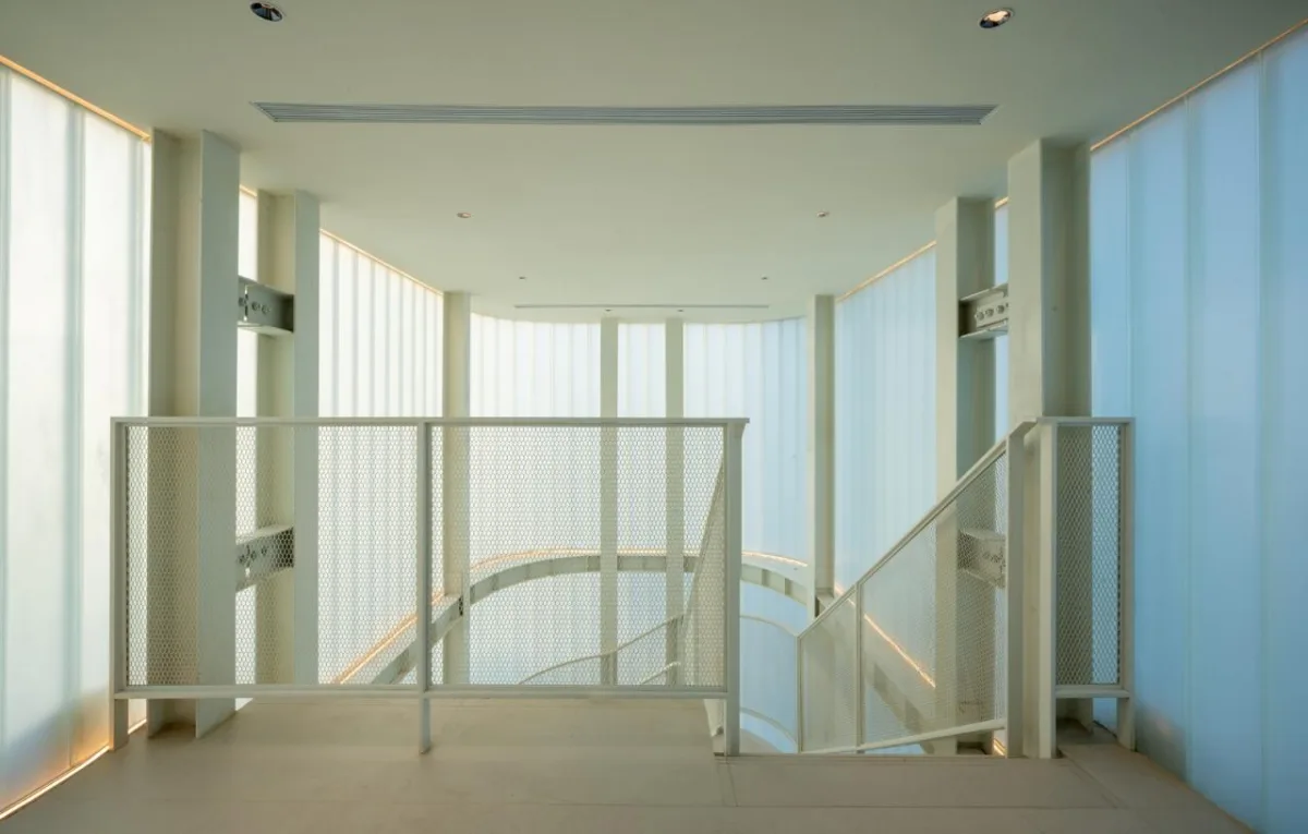BIM建筑|三亚西岛自建房商业改造 / 叠重建筑