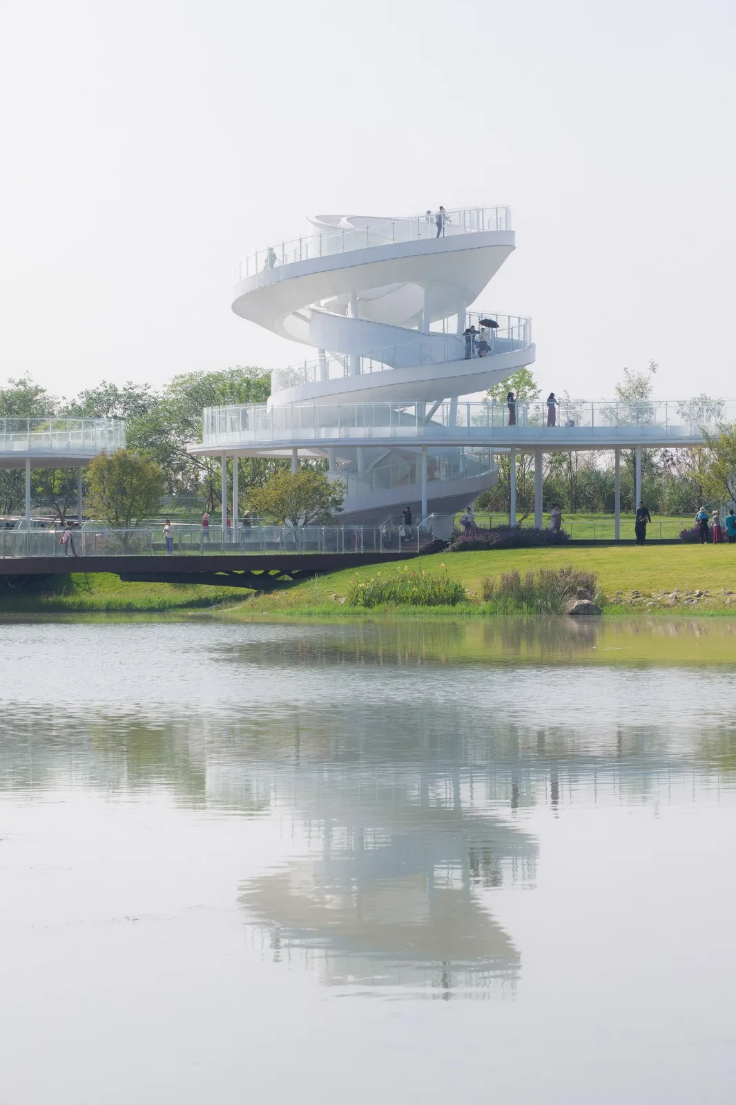BIM建筑|凫岛 · 鲁家滩湿地公园商业服务中心 / MUDA 慕达建筑