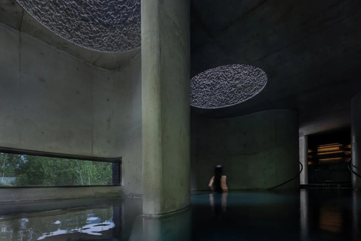 BIM建筑|雾灵山眼石汤泉，林中仪器 / 直向建筑