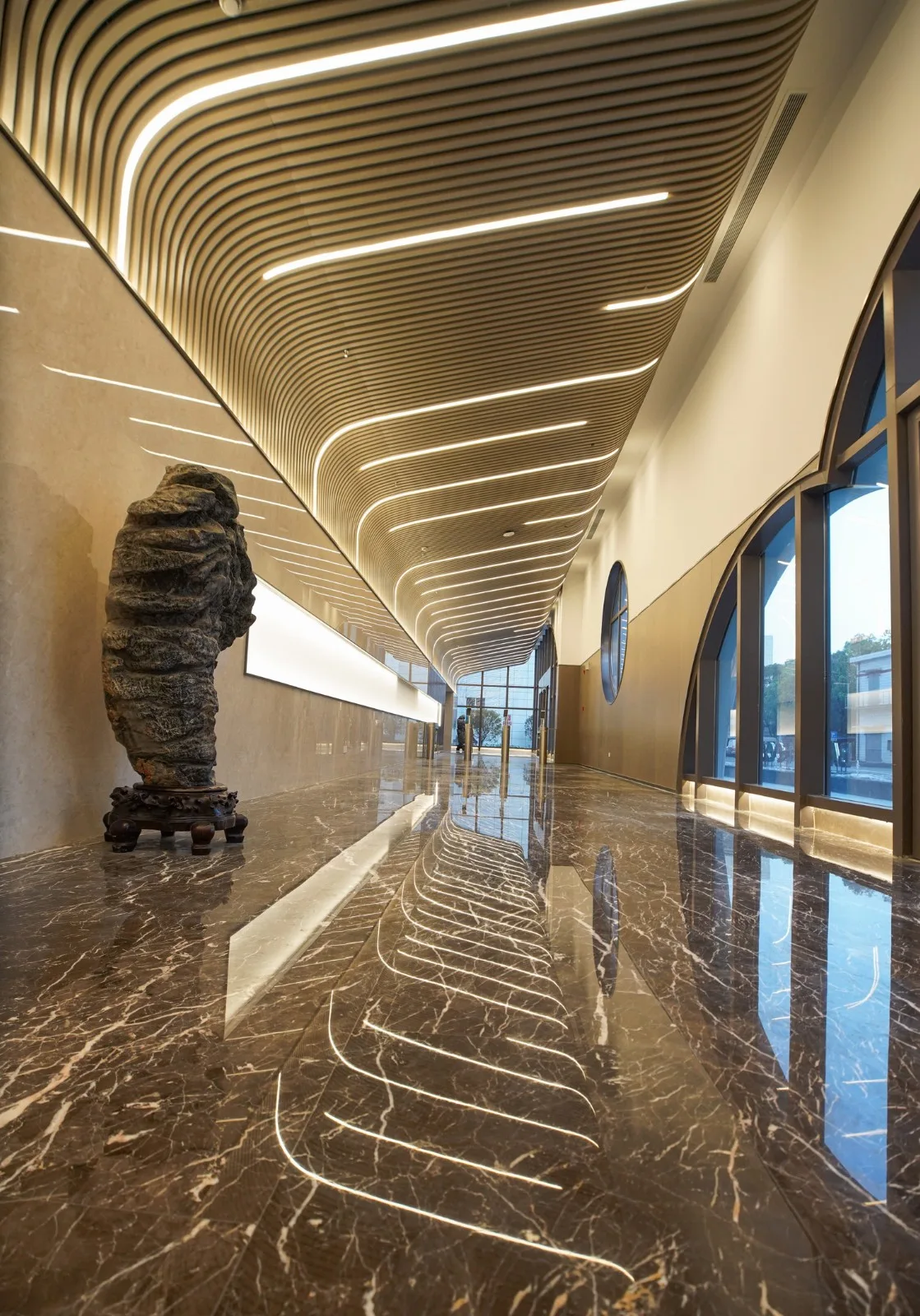 BIM建筑|工业上楼与智造空间：市区工业的精细化城市更新 ——上海百诺巧克力梦工厂·博物馆 / 创霖-泽柏