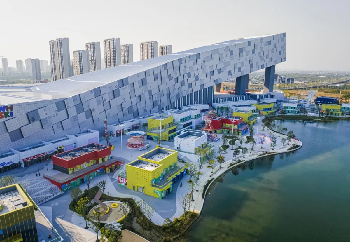 BIM建筑|武汉甘露山国际滑雪场 / CLOU 柯路建筑
