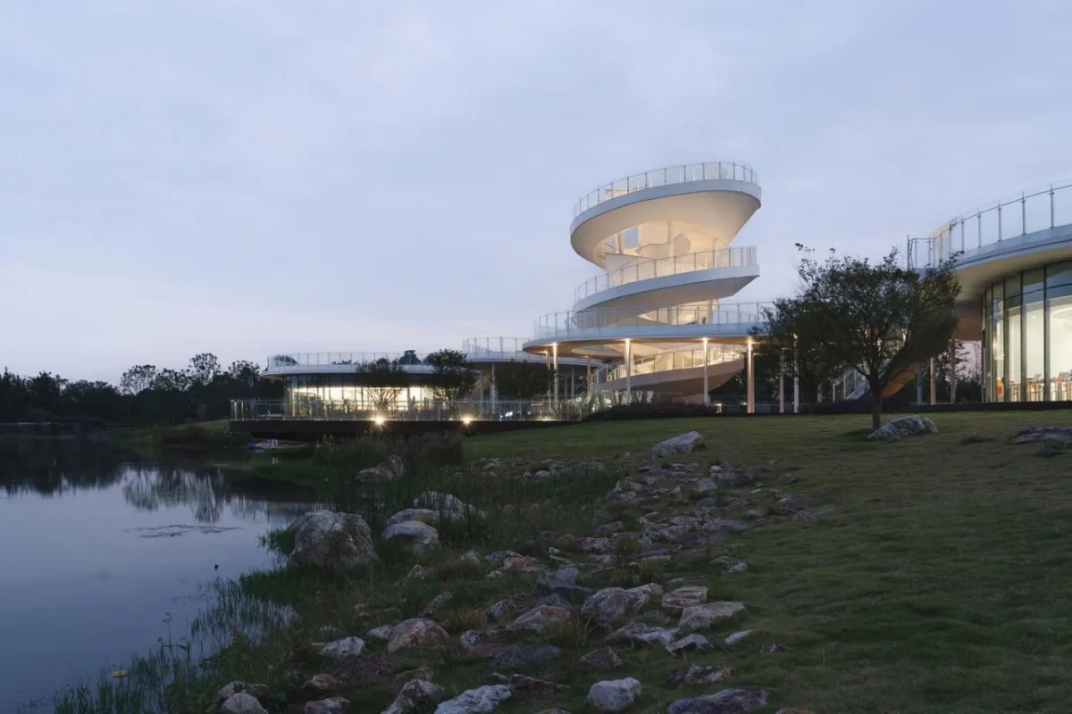 BIM建筑|凫岛 · 鲁家滩湿地公园商业服务中心 / MUDA 慕达建筑