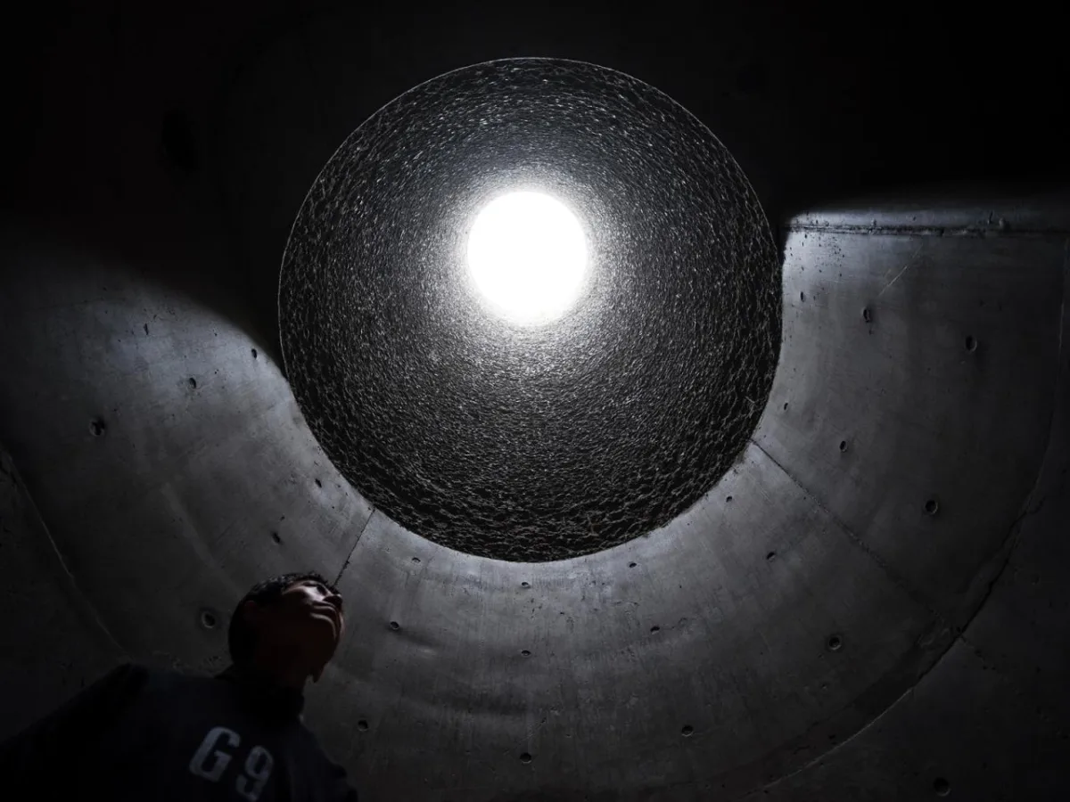 BIM建筑|雾灵山眼石汤泉，林中仪器 / 直向建筑