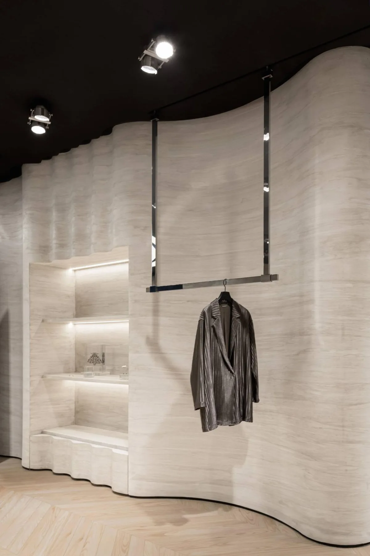 BIM建筑|MITHRIDATE全新精品店：The Sphere 向心剧场 / SLT