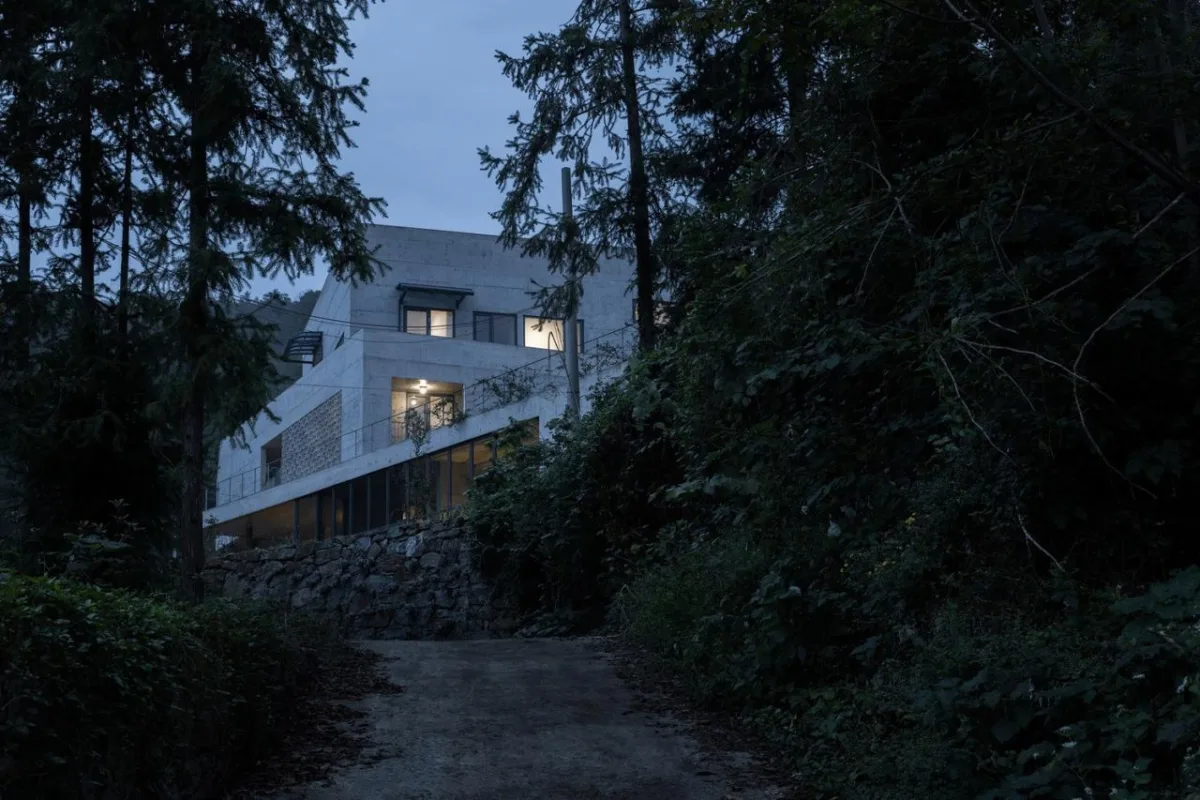 BIM建筑|石羊山壹号住宅 / 小写建筑事务所