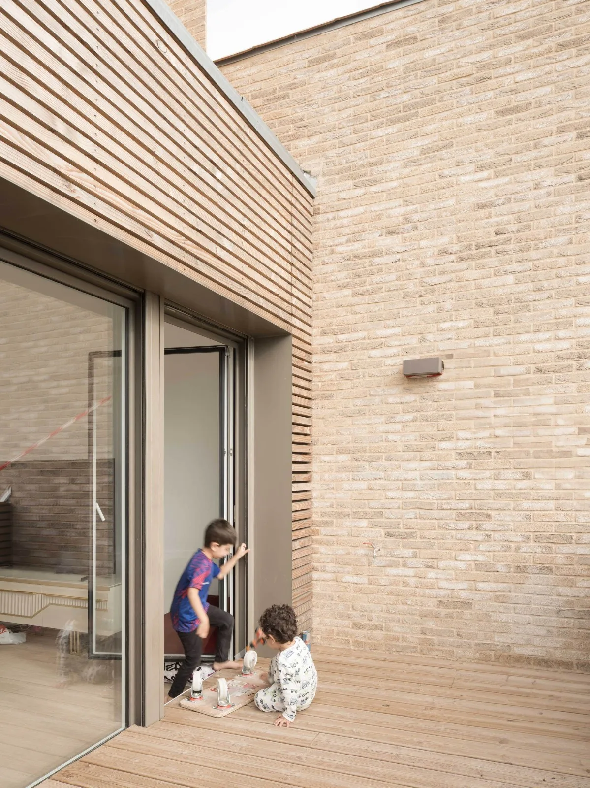 BIM建筑|B09 建筑岛 / urbanmakers + Selva & Maugin Architectes
