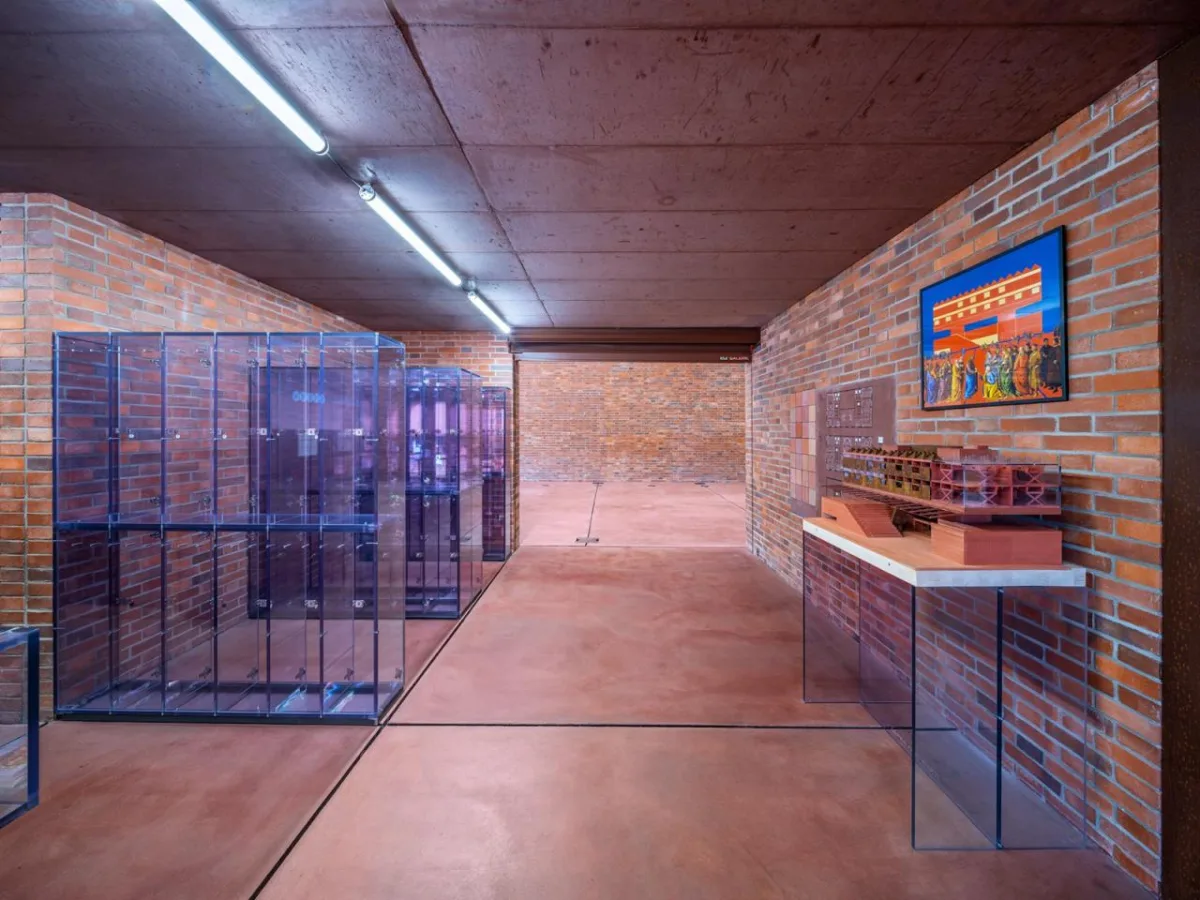 BIM建筑|帕尔杜比采 GAMPA、Sféra 建筑群与自动化工厂公共空间 / Šépka architekti
