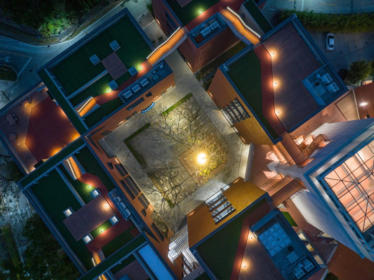 BIM建筑|北京师范大学珠海校区元白楼 / 清华大学建筑设计研究院 BIM建筑|北京师范大学珠海校区元白楼 / 清华大学建筑设计研究院