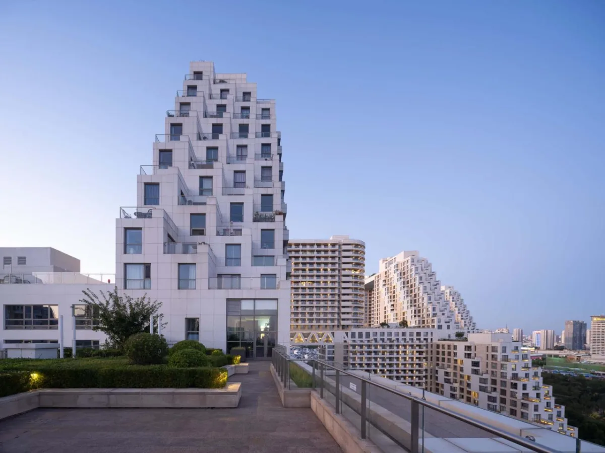 BIM建筑|秦皇岛海碧台二期全线建成 / 萨夫迪建筑事务所
