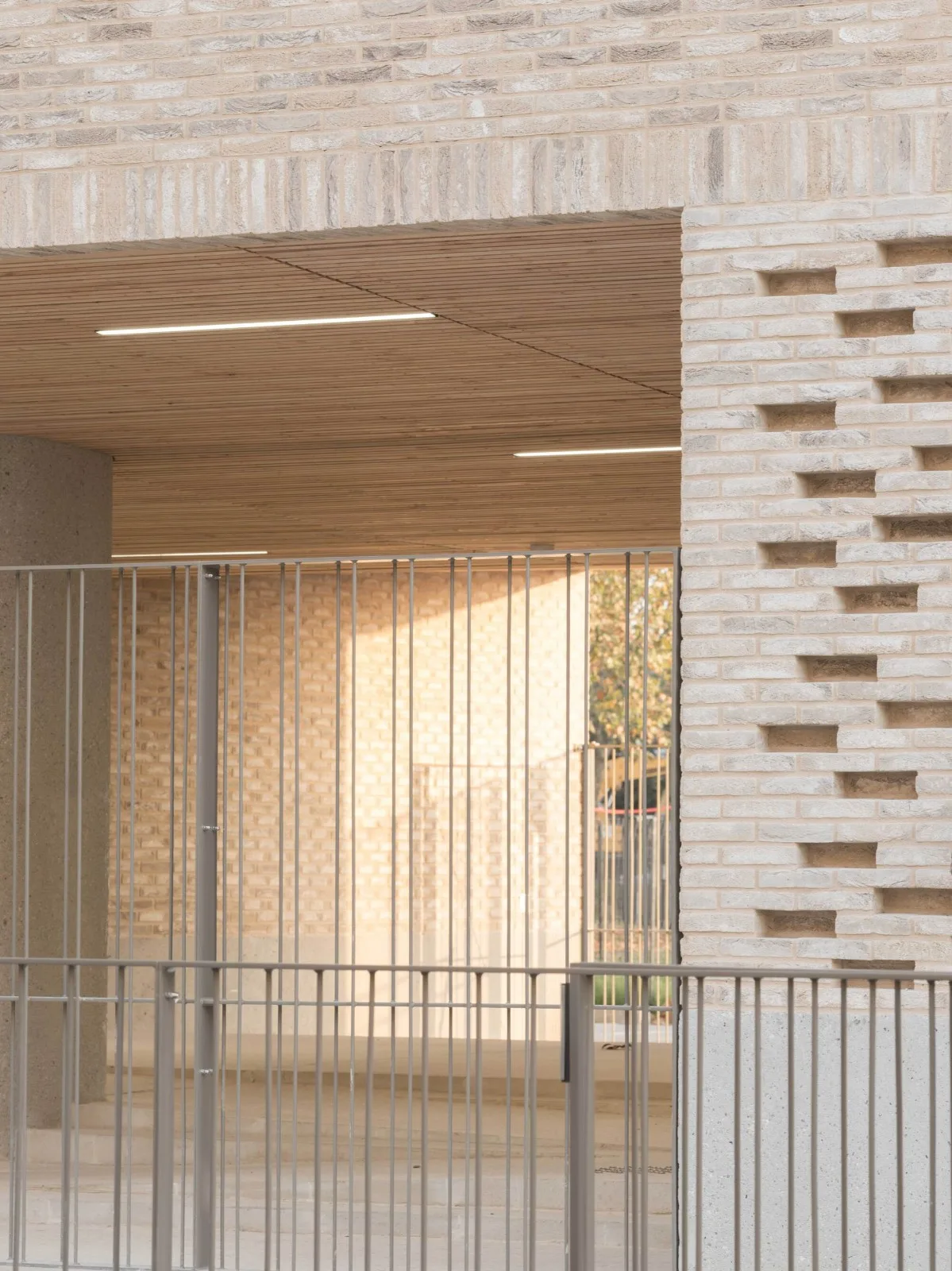 BIM建筑|B09 建筑岛 / urbanmakers + Selva & Maugin Architectes
