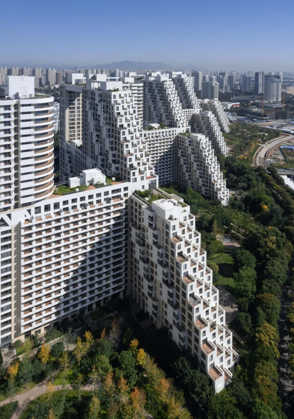 BIM建筑|秦皇岛海碧台二期全线建成 / 萨夫迪建筑事务所