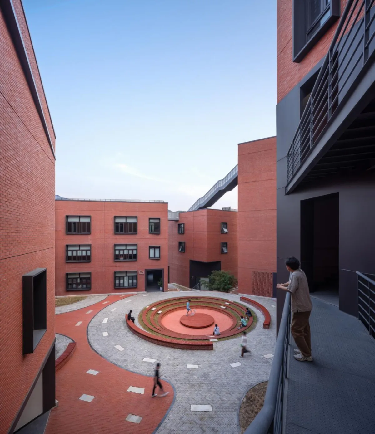 BIM建筑|北京师范大学珠海校区元白楼 / 清华大学建筑设计研究院