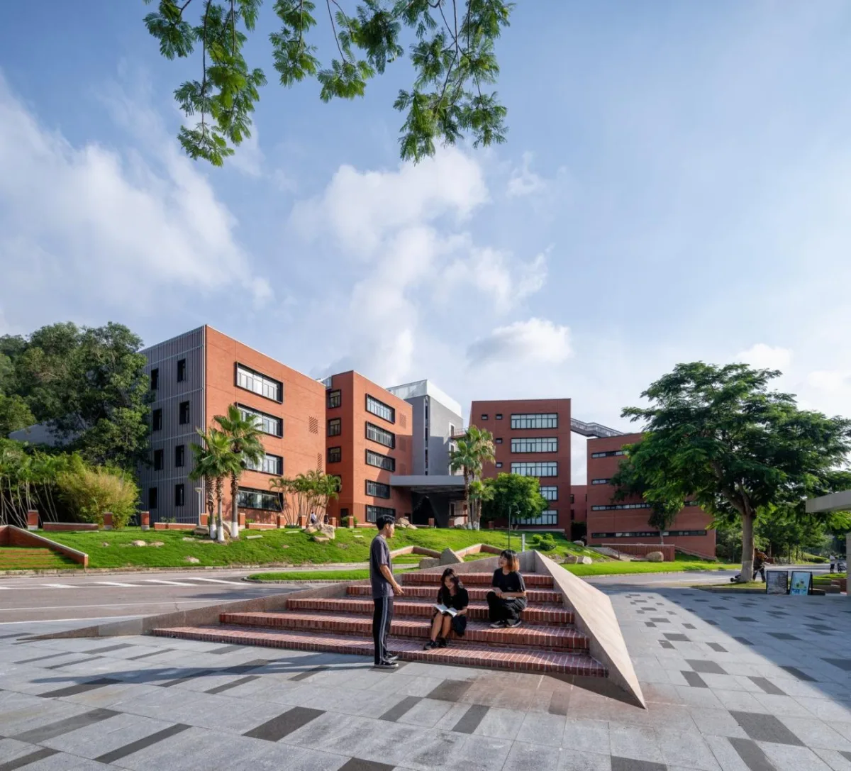 BIM建筑|北京师范大学珠海校区元白楼 / 清华大学建筑设计研究院