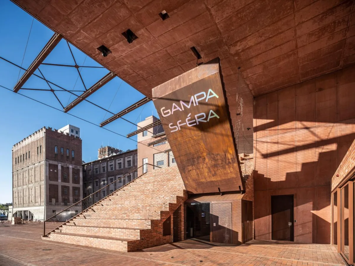 BIM建筑|帕尔杜比采 GAMPA、Sféra 建筑群与自动化工厂公共空间 / Šépka architekti