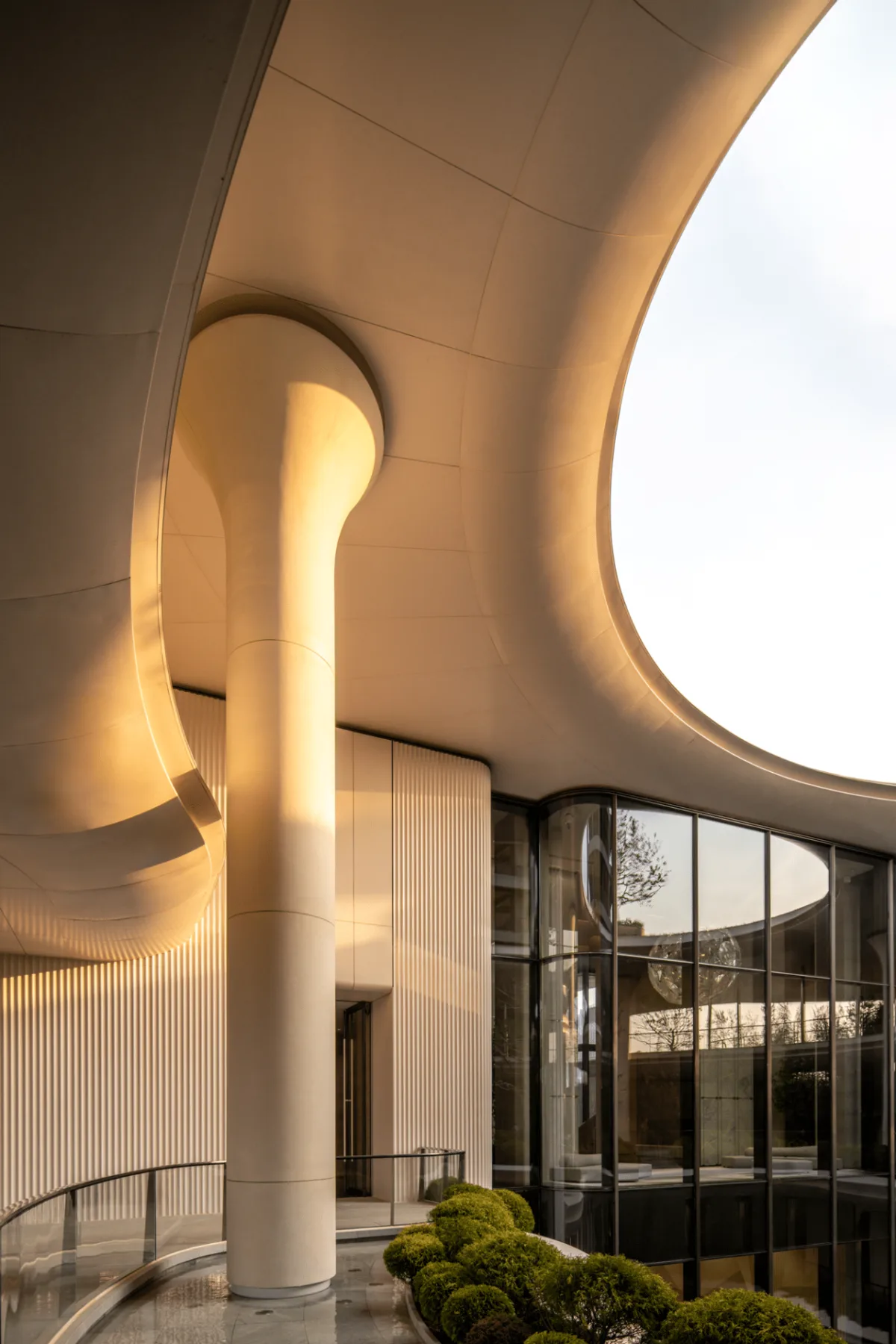 BIM建筑|武汉长江天际，line+朱培栋关于城市坐标的双重思考（下）