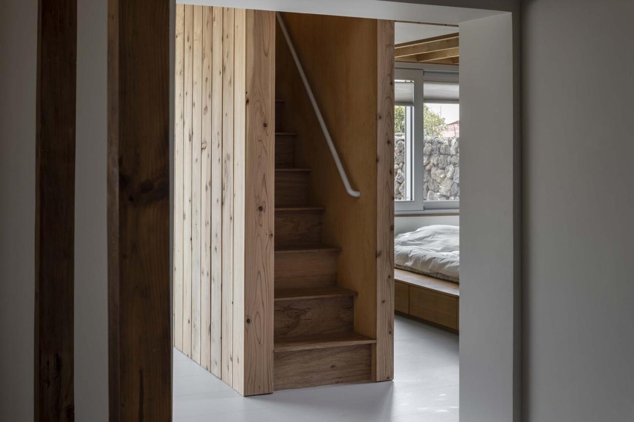 济州岛老房的新生新旧结构交织续写传统居住记忆的住宅设计 济州岛老房的新生新旧结构交织续写传统居住记忆的住宅设计