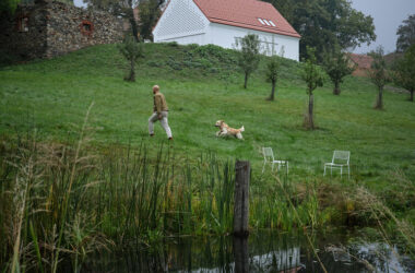 寻迹历史与自然致敬巴洛克与宗教灵感的神圣氛围住宅设计-BIM建筑网